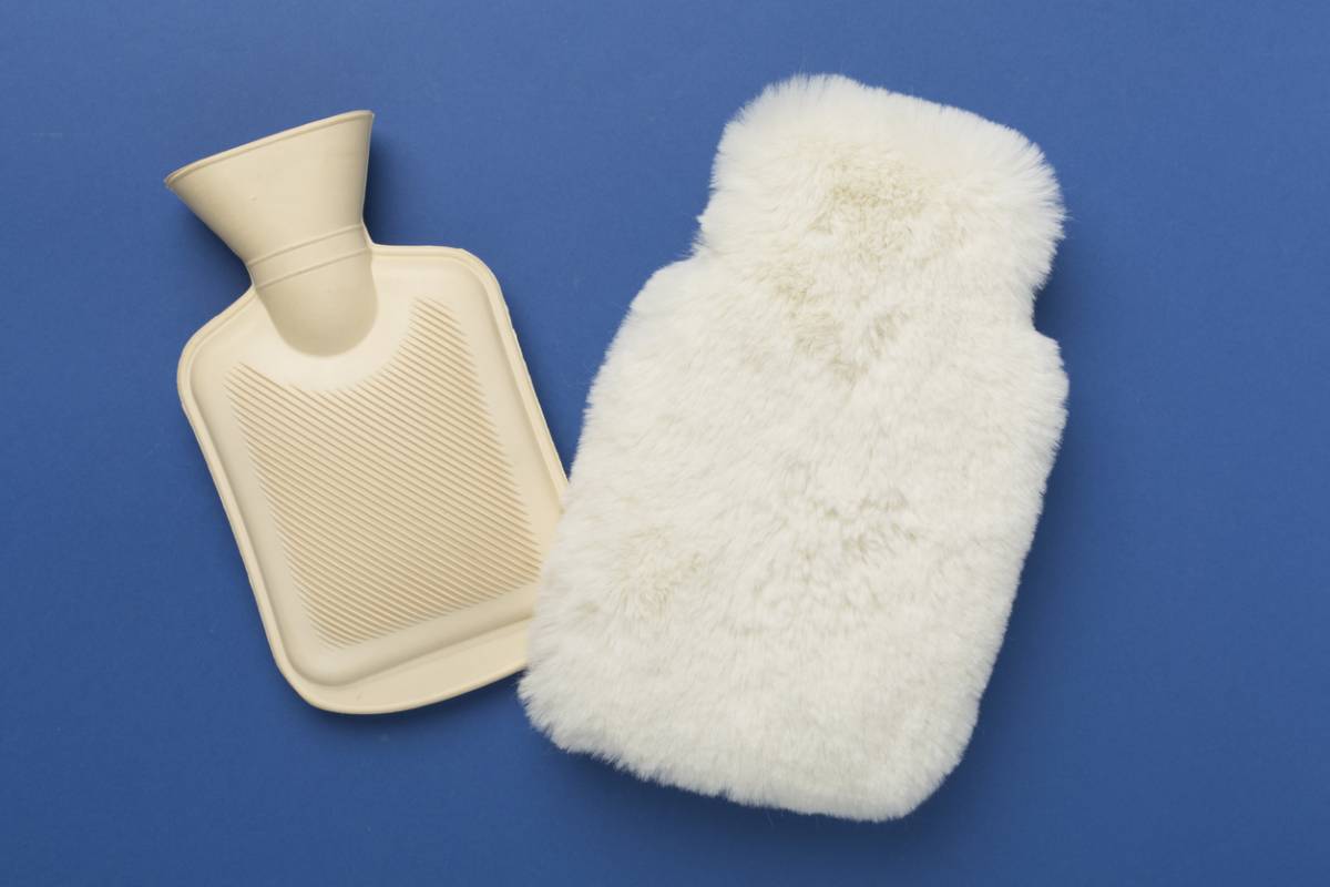 Pourquoi la bouillotte pilou pilou apaise-t-elle mieux ?