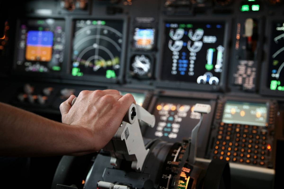 Un cadeau original pour un amateur de sensations fortes : le simulateur de vol