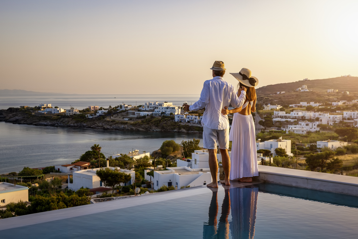 Voyage en amoureux : quelle lingerie glisser dans votre valise ?