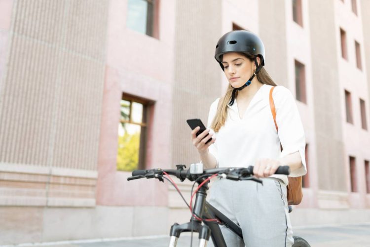 Casque de vélo : peut-il être esthétique et efficace ?