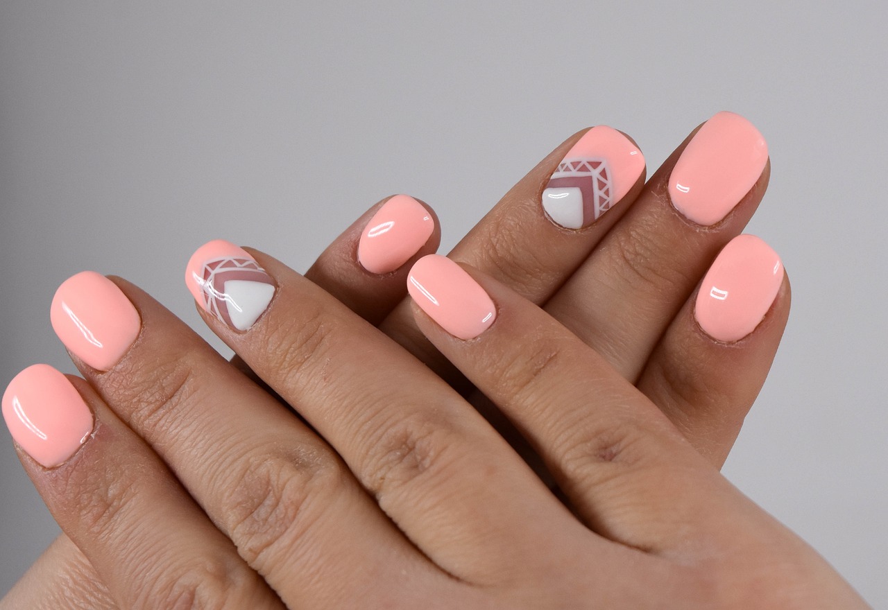 Comment choisir la meilleure ponceuse à ongle ?