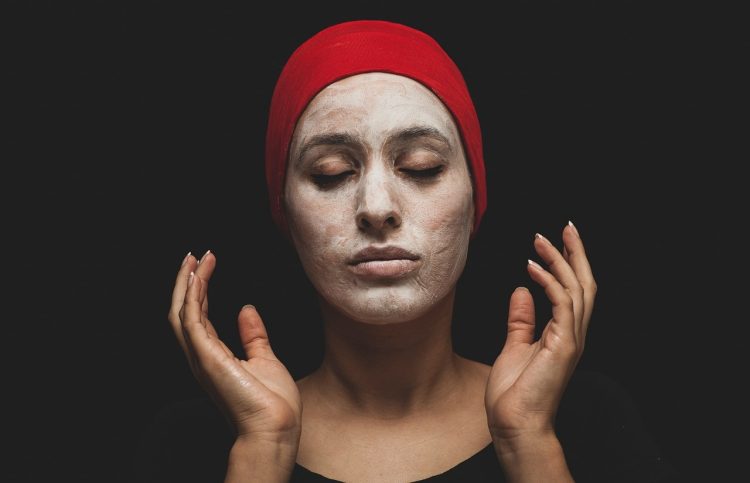 Soins du visage : comment bien choisir son gommage ?
