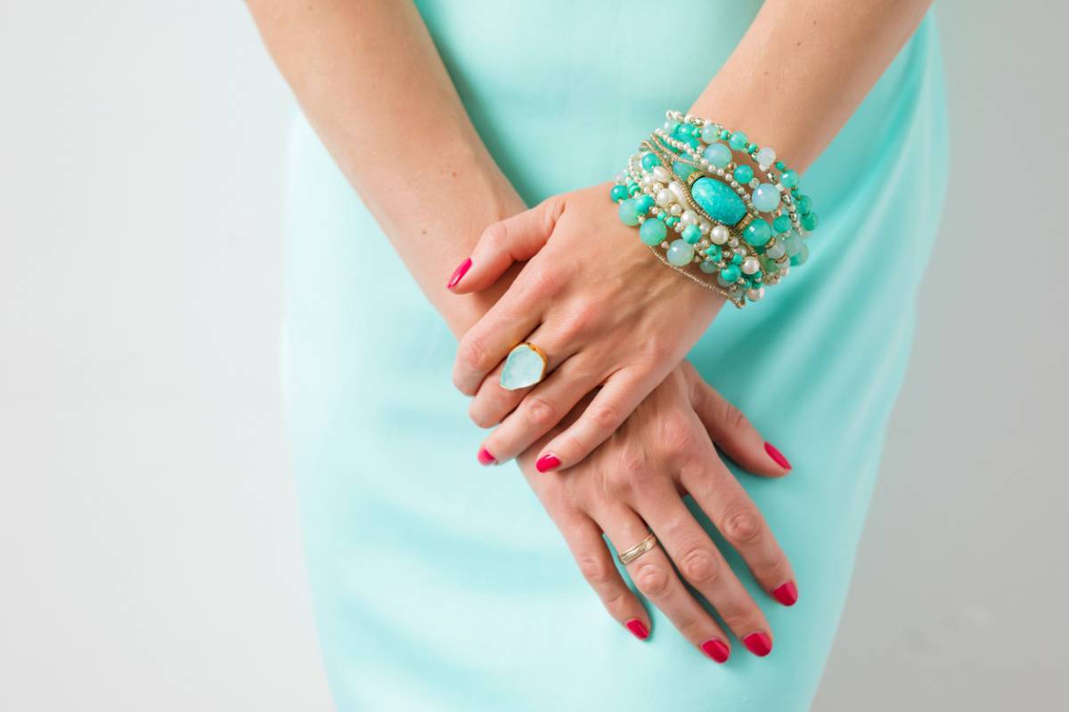 Optez pour des bijoux en pierres véritables cet été !