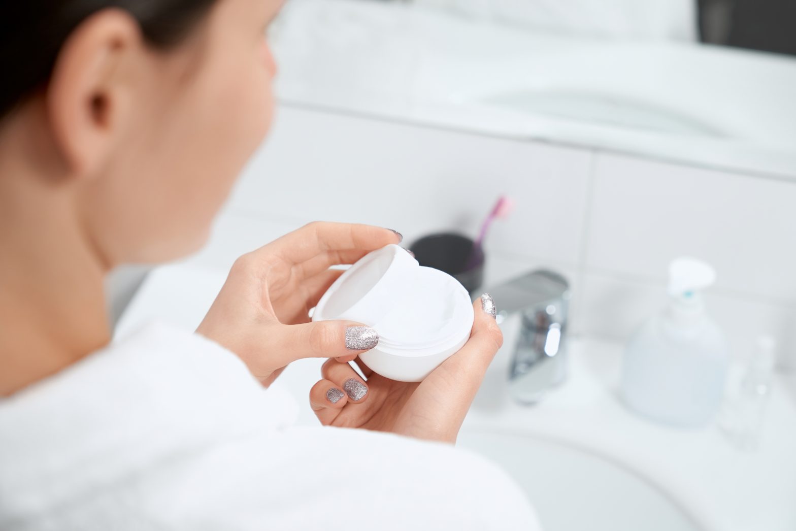 3 produits de beauté essentiels que chaque femme devrait posséder