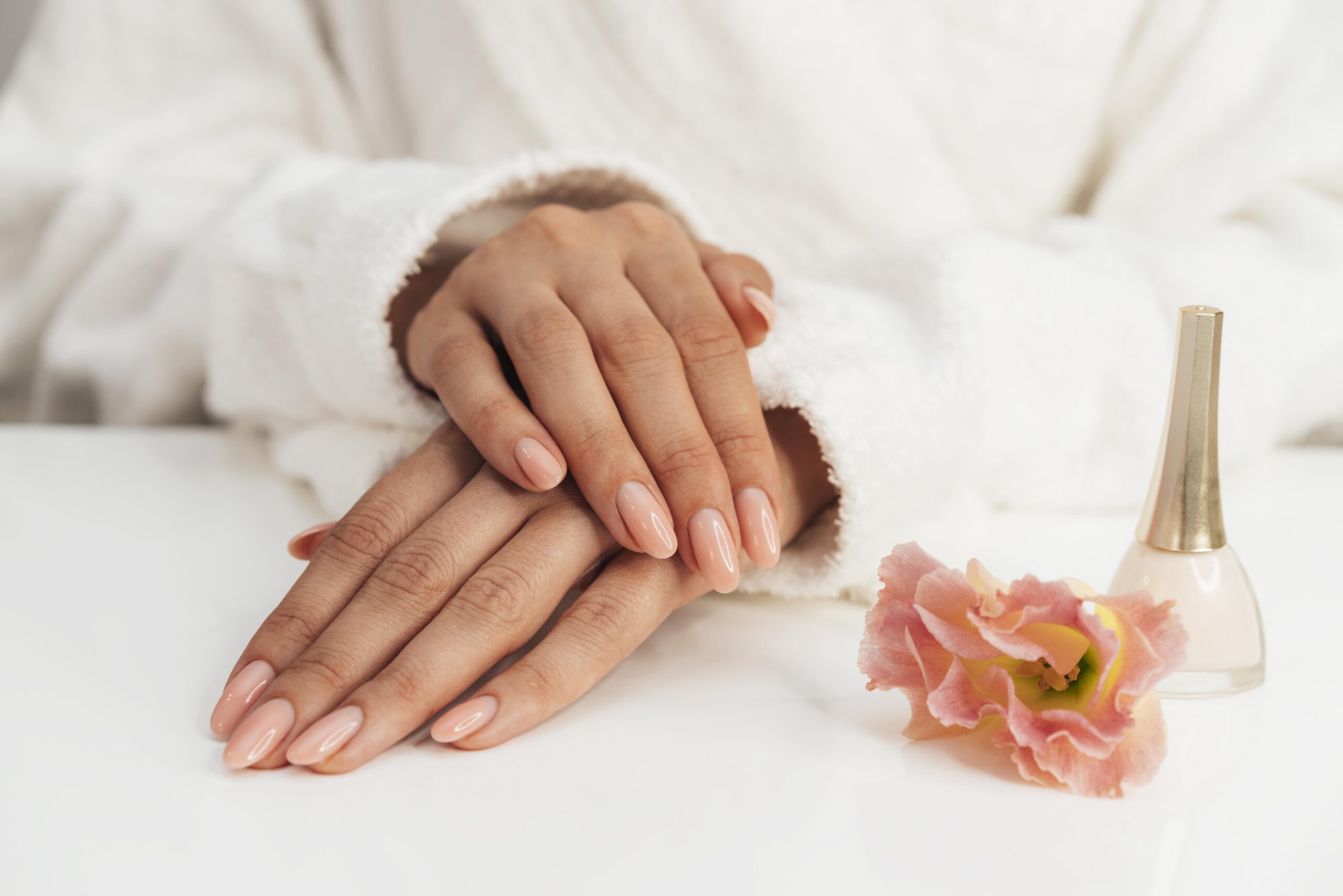 Vernis : La tendance 2020-2021 pour les ongles longs