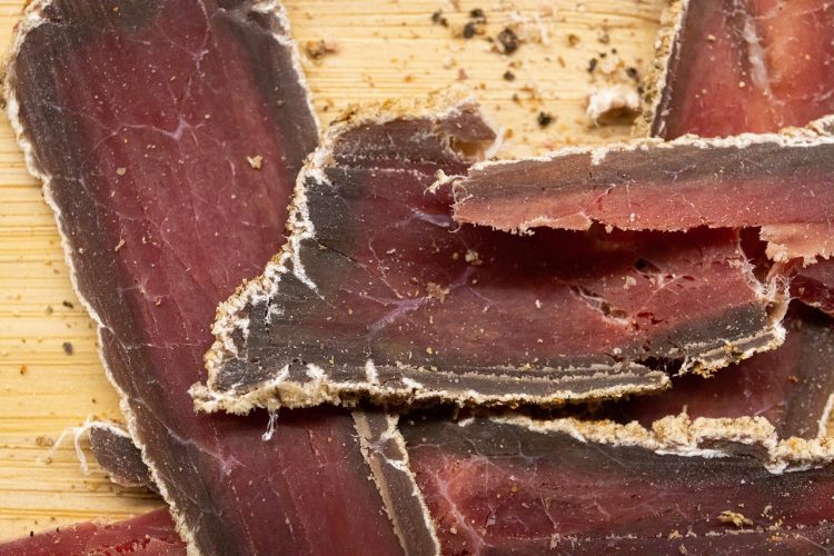 Recette de bœuf séché maison et alternatives végétariennes