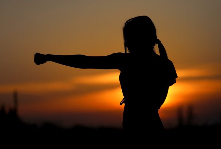 Protection personnelle: les façons de se protéger dans la rue