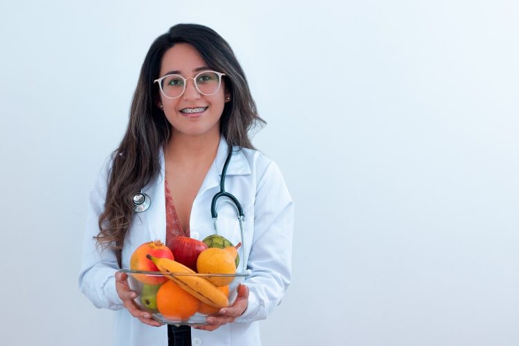 Quels sont les avantages d’avoir un nutritionniste en ligne ?