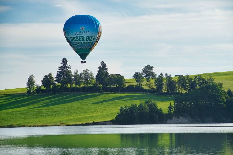 Vols en montgolfière en Auvergne: l’activité à découvrir pour cet été!