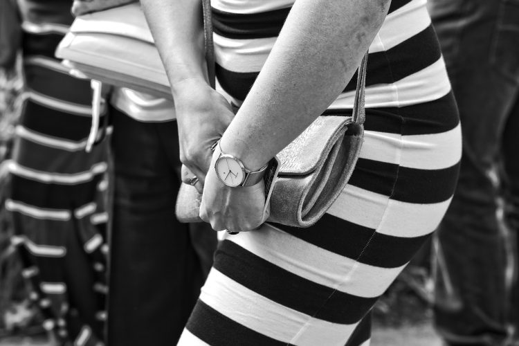 11 façons de mettre le noir et blanc à votre service dans vos tenues