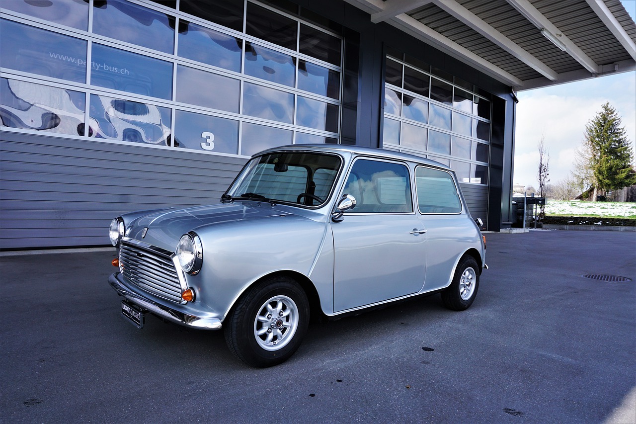 Une vieille mini cooper : rajeunissez votre voiture avec un covering !