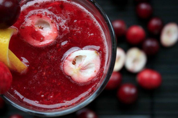 Comment faire du jus de canneberge : Une recette délicieuse et naturellement sucrée