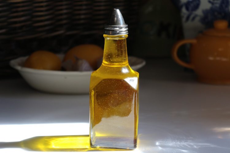 Qu’est-ce que les herbes de Provence ? délicieuse recette d’huile aux herbes de Provence
