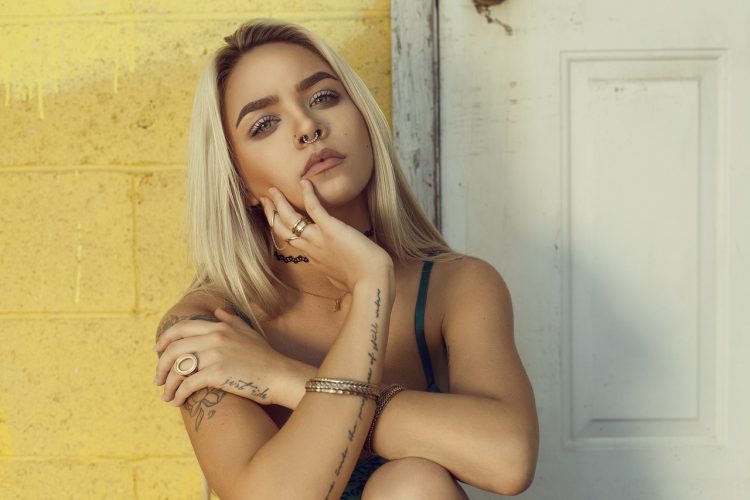 Quelles idées pour rendre un tatouage discret mais élégant ?
