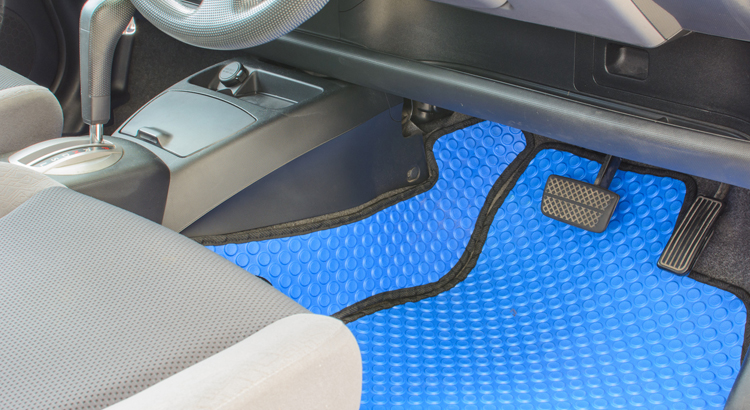 tapis voiture