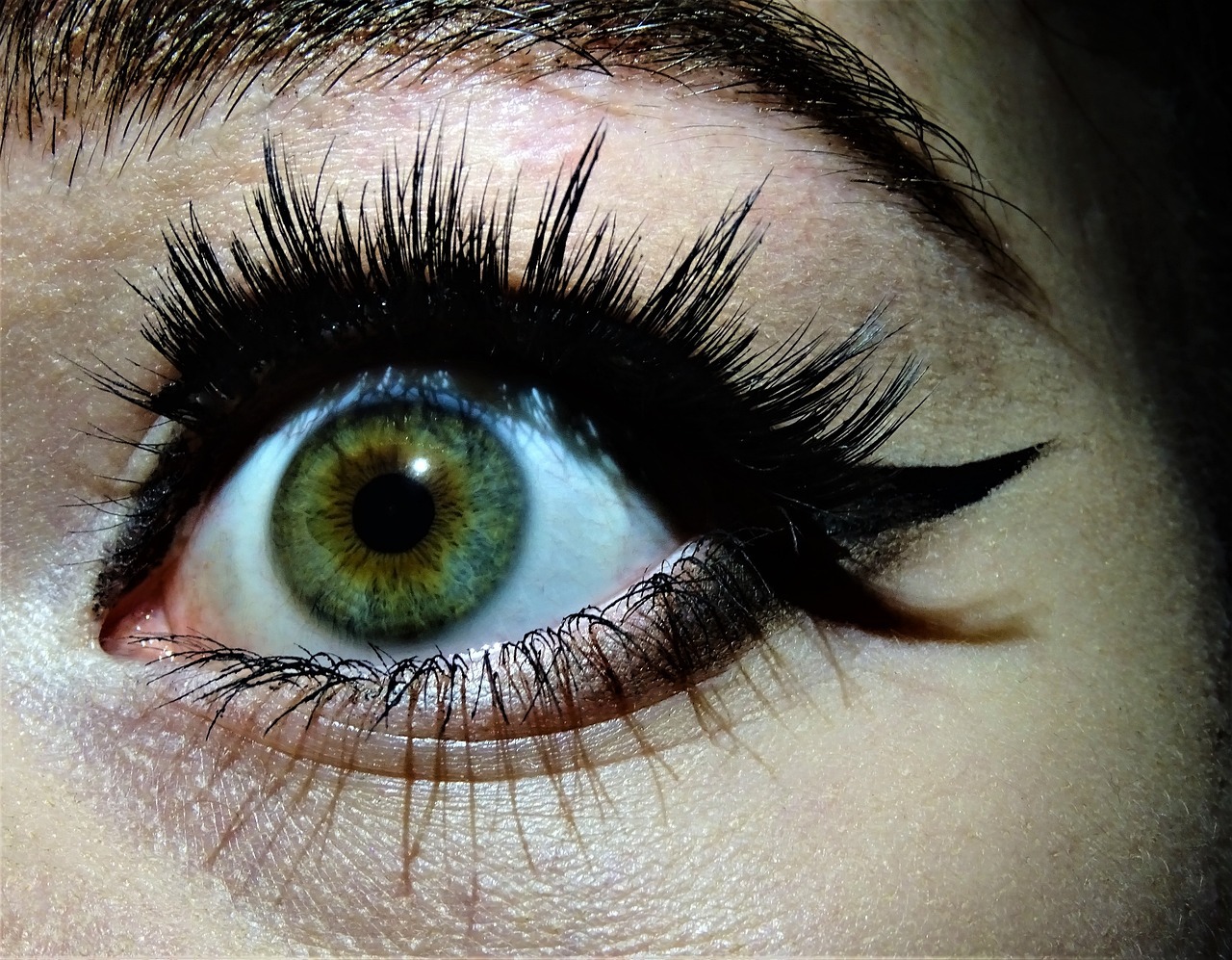 Crayon khôl et eyeliner