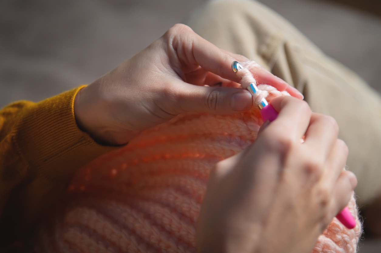 4 outils indispensables pour se mettre au crochet