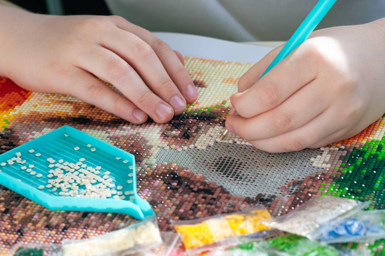 la broderie diamant