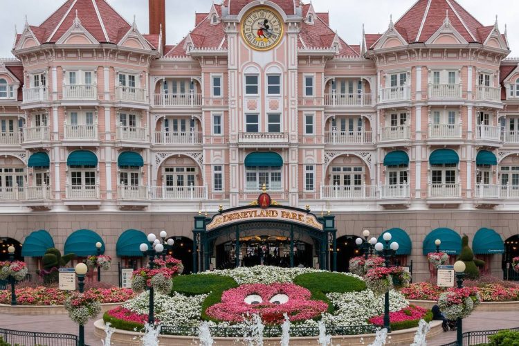 Disneyland Paris parc attractions