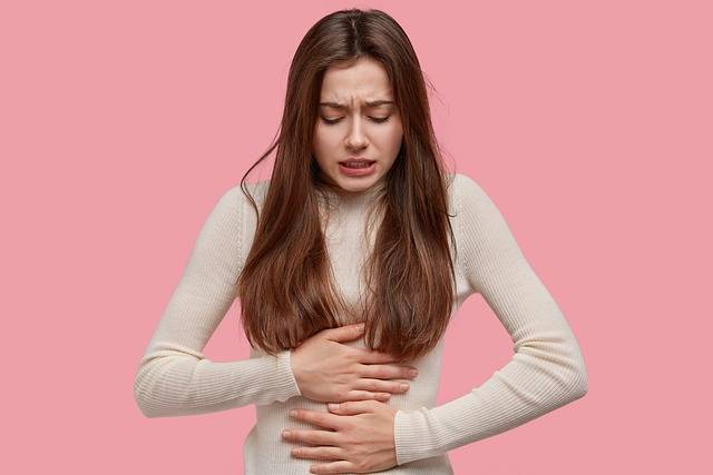un shorty menstruel en post-partum