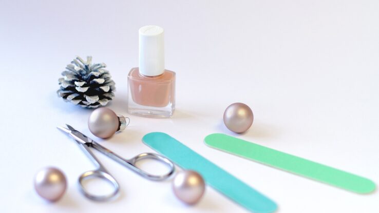La_French_Manucure_se_réinvente_:_les_plus_belles_inspirations_!